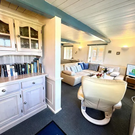 Haus Marschblick Holiday home *