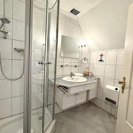 Holiday home Haus Marschblick Midlum (Schleswig-Holstein)